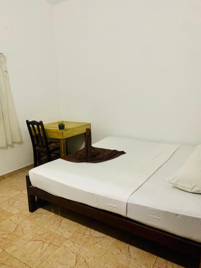 Dreamy Surf House Ξενοδοχείο Weligama Εξωτερικό φωτογραφία
